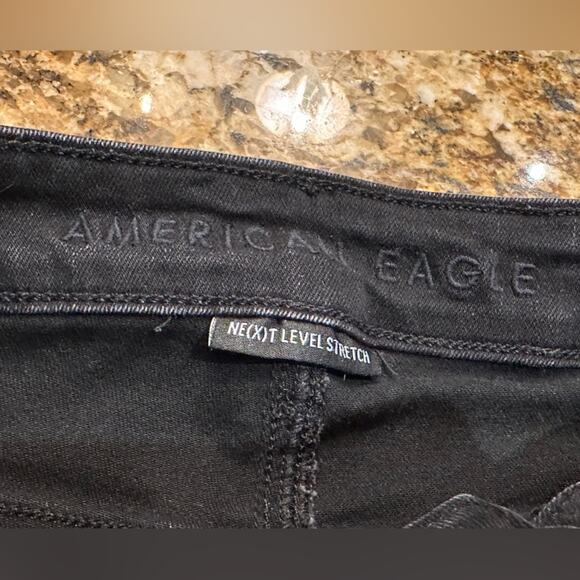 American Eagle Hi Rise Jegging Womens Size 10 (30 x 27.5) Distressed Black Jeans - Picture 5 of 9